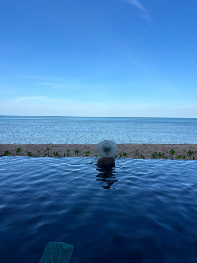 Exceptional Beach Villa Experience