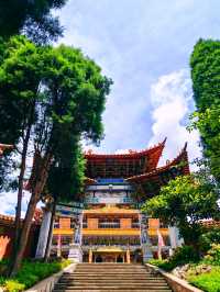 探索滇南始建於清康熙九年（1670年）的寶華禪寺，在個舊遇見老陰山的禪意時光 這座藏身於紅河州的