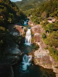 福州周邊小眾秘境！帶娃衝進23℃森林瀑布，彩虹下拍照美哭