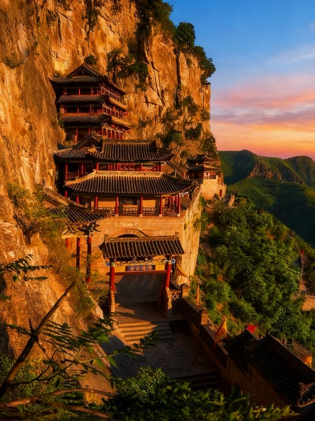 賞邯鄲紅葉正當時