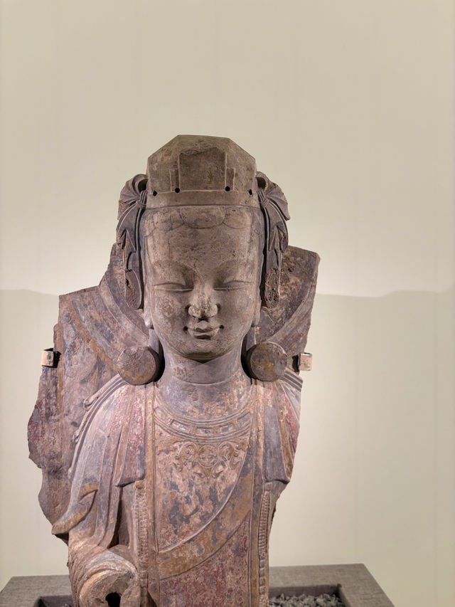 長沙躺平新選擇！豪生club+東方微笑展開啟藝術週末