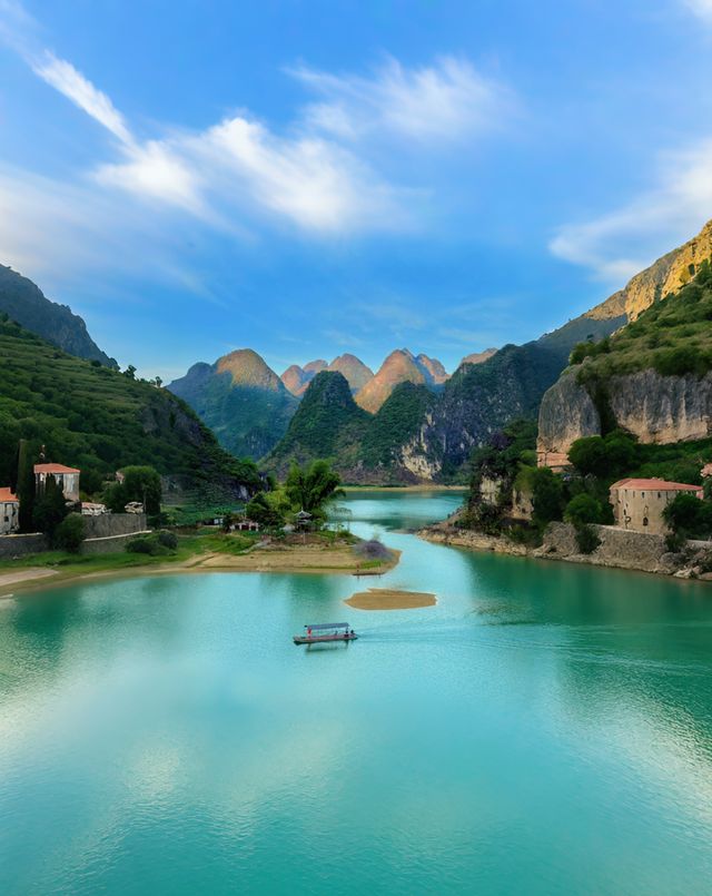 浩坤湖全攻略 | 邂逅"廣西納木錯"，在喀斯特仙境中泛舟騎行