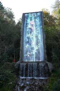 不擠的皖南才香：謎窟+古村的閒庭驚喜