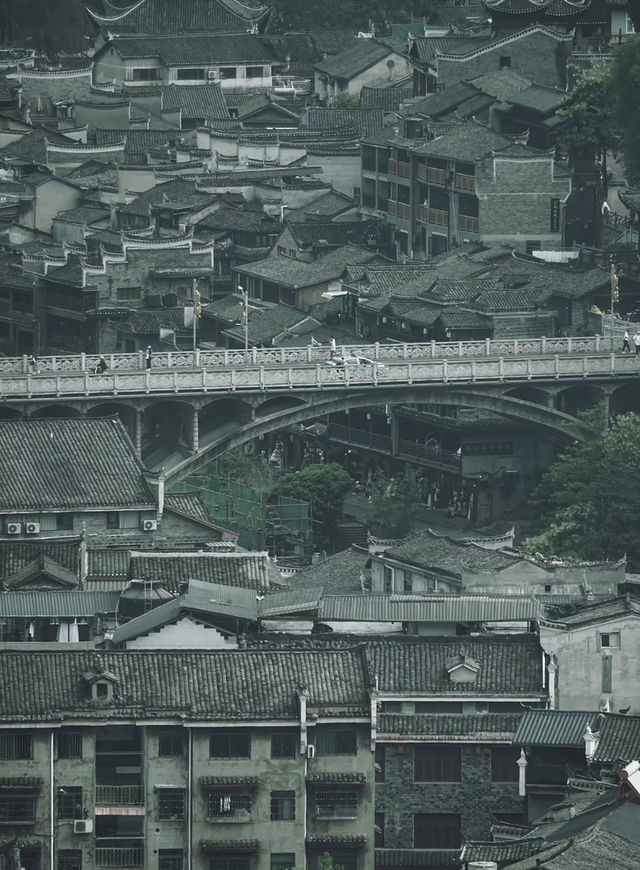 【鳳凰古城超全遊玩攻略】帶你夢回邊城！