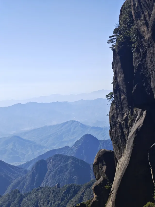三清山的淡季青綠，比五嶽更懂打工人的放空