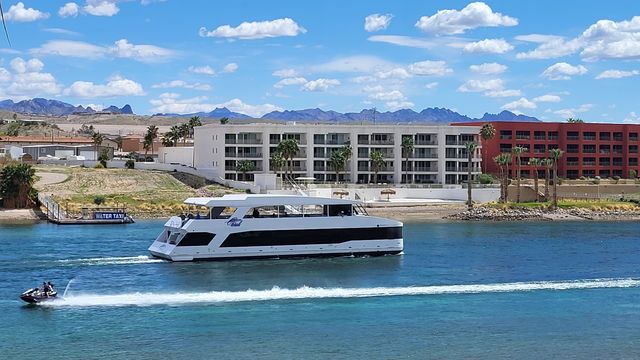 科羅拉多河畔復古小鎮拉芙琳