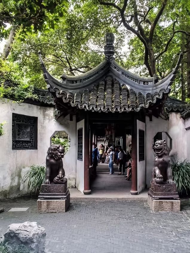 秋遊上海包車遊尊享愜意時光