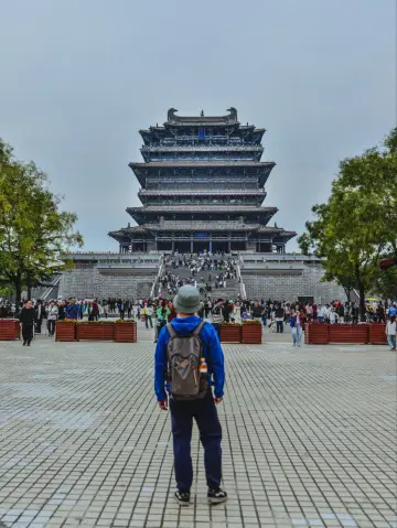 The tower of Wang Zhihuan was destroyed by war, but our poetic talent was just beginning