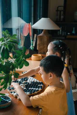 ทริปครอบครัวฟู่ฉิง | พักที่ศาลากิลด์จ้วงหยวน ให้ลูกๆ ของคุณได้สัมผัสบรรยากาศทางวรรณกรรม และเพลิดเพลินกับการเดินเล่นในฤดูใบไม้ผลิกับลูกๆ ของคุณ