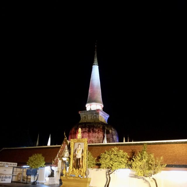 มหาจตุธรรมธาตุแดนใต้