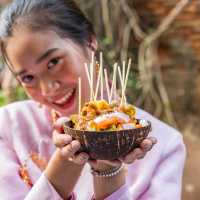 ถนนคนเดินย้อนยุคตะกั่วป่า กินขนม ชมเมืองเก่า