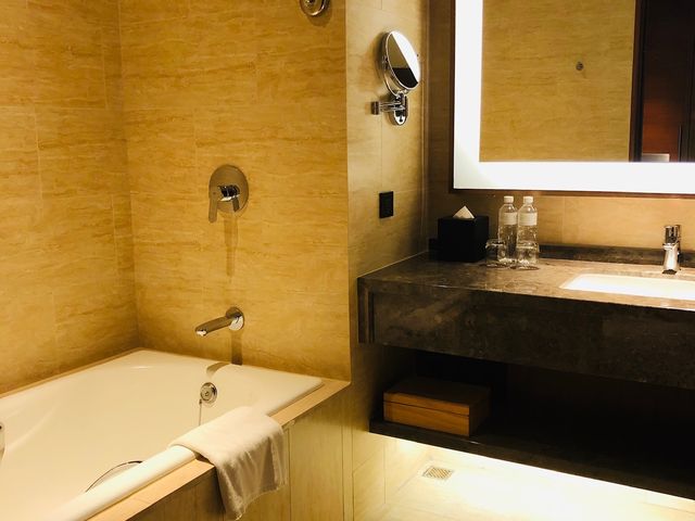 🚝交通便利的酒店推薦📍 Courtyard by Marriott Taipei 台北六福萬怡酒店