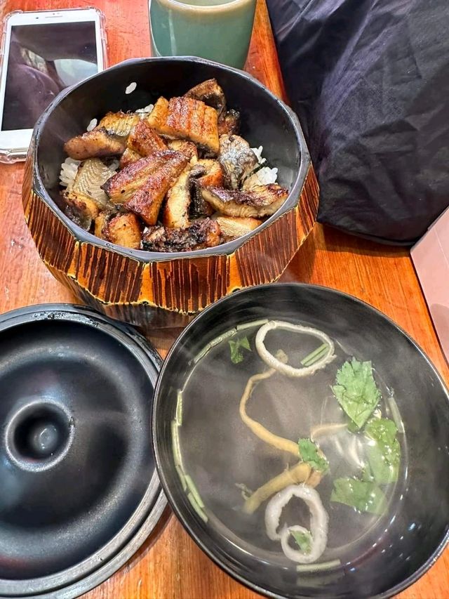 อิ่ม อร่อย ฟินสุดๆที่ตลาดปลาซึคิจิ โตเกียว 🦪🦞🦑🦐🍣🍢🍤
