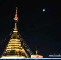 เที่ยวเชียงใหม่ วัดพระธาตุดอยคำ ขอพรหลวงพ่อทันใจ