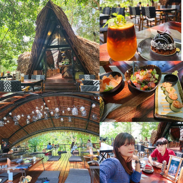 Three Monkeys Restaurant ภูเก็ต 