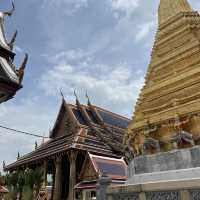 วัดพระแก้วและพระบรมมหาราชวัง