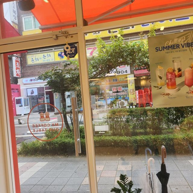 음료와 브레드 둘다 정말 맛있는 카페를 찾는다면 셀렉토