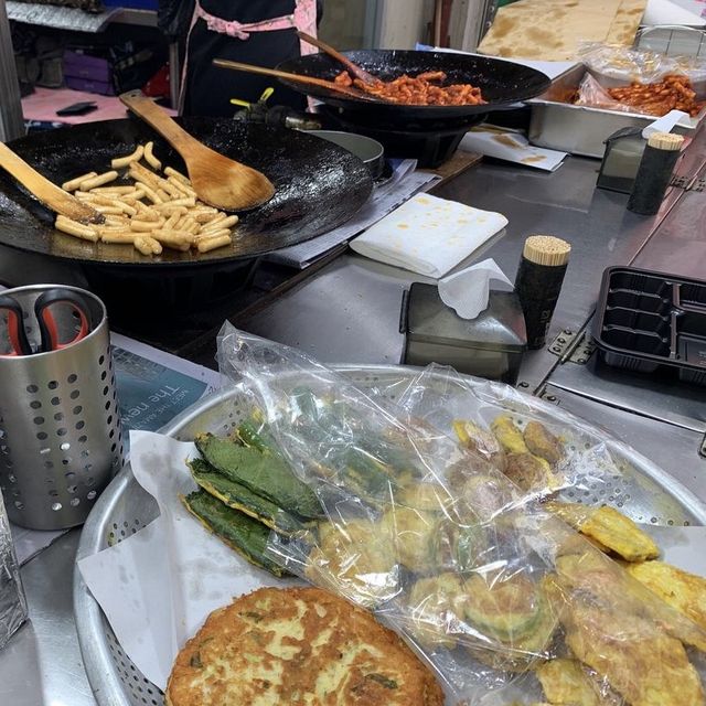 엽전으로 음식을 살 수 있는, 서울 통인시장