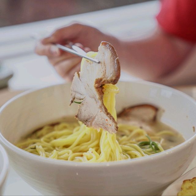 제주여행 시 들려보면 좋을 제주 공항 근처 맛집 도도리 고기국수