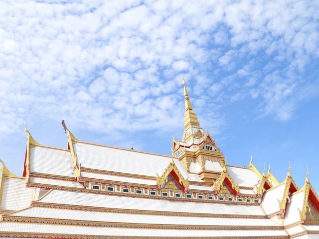 เที่ยววัดหนองพงนก วัดสวย นครปฐม 🙏🏻🙏🏻