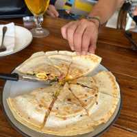 2 ร้าน 2 วิว​ chill ที่เขาพระตำหนัก​