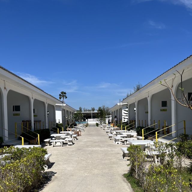 The Toy Beach Resort 2