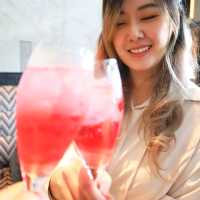 แนะนำ Afternoon Tea สีชมพูหวาน ในเทศกาลแห่งความรัก