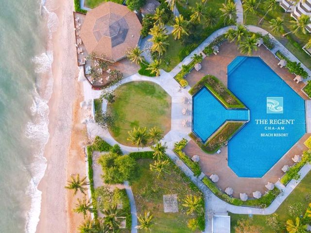 โรงแรมสวยติดชายหาดบรรยากาศดีเหมาะสำหรับทุกวัย