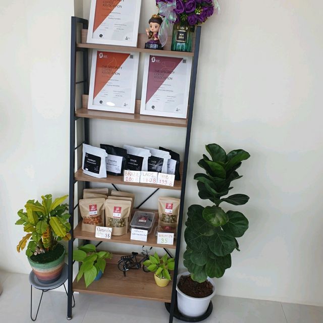 nantawan cafe