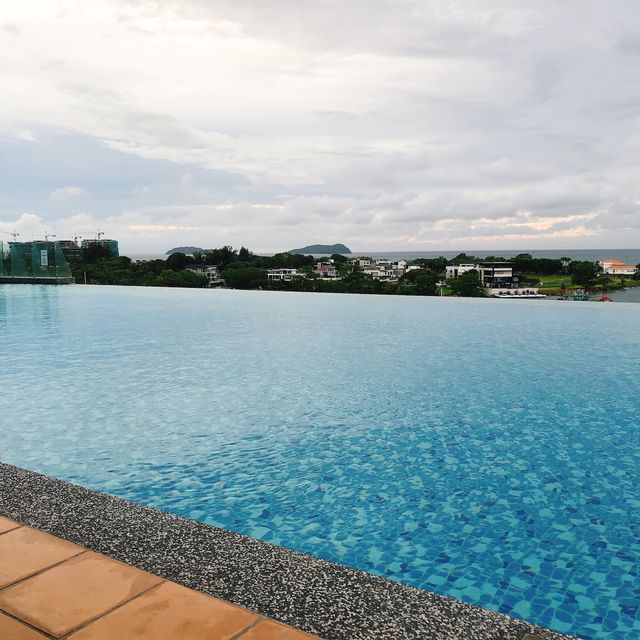 馬來西亞🇲🇾沙巴👙🩱白天🈚️邊際海景📍 Kota Kinabalu Marriott Hotel