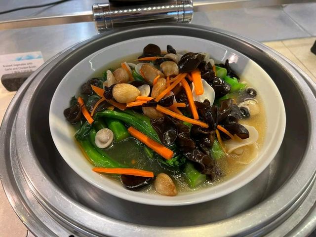 灣仔薈景餐廳假日自助午餐