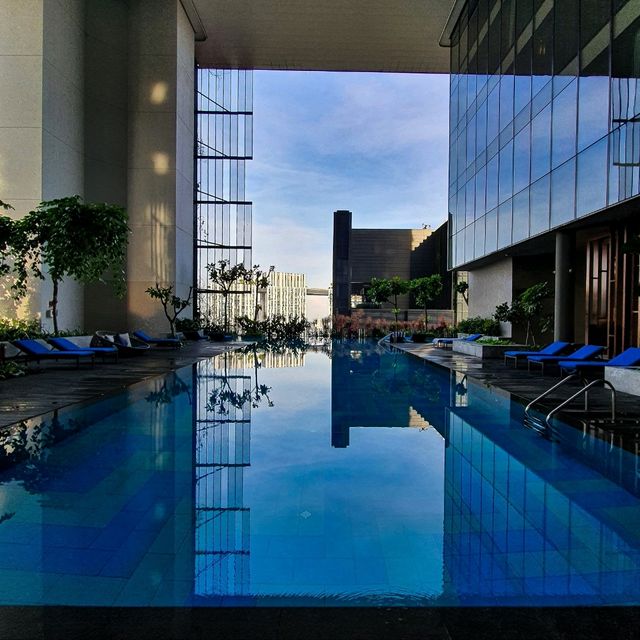 Stay at a Green Tower in the middle of CBD