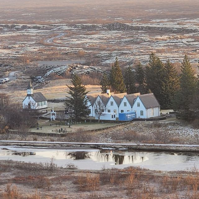 Sunrise  tour in Thingvellir National Park