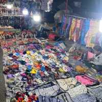 ルアンバパーンの夜の定番スポットLuang Prabang Night Market