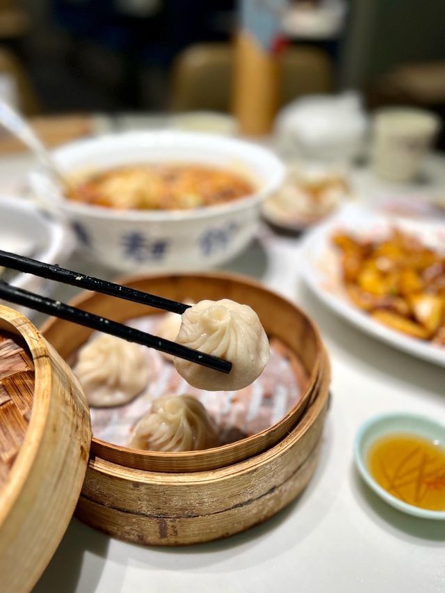 平日下午。。又來吃個上海菜🥢 平日下午。。又來吃個上海菜🥢