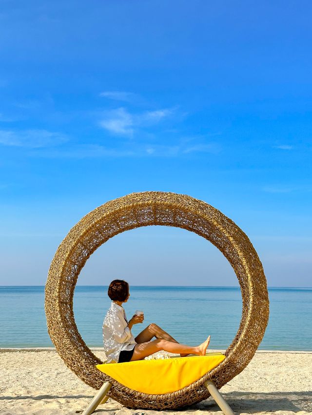 꿈꾸던 바다 풍경, 카오락의 방삭 비치⛱️