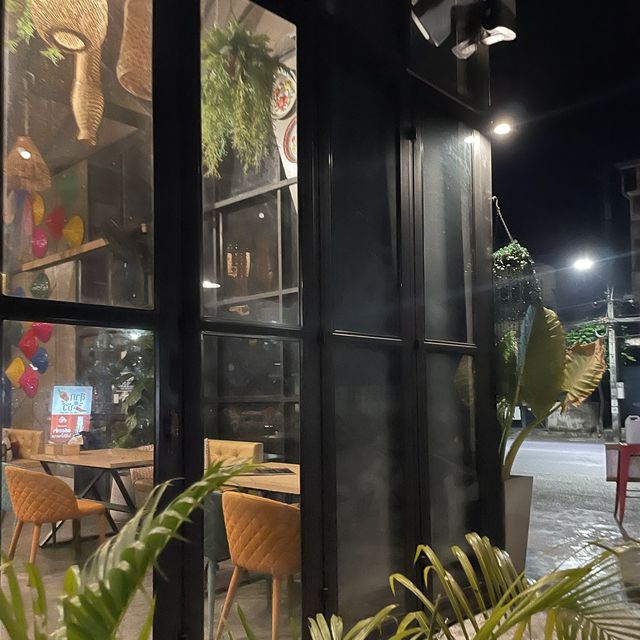 📍สากกะบัว Sak Ka Bua Cafe’ สุราษฏร์ธานี  
