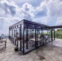 Good Meal with a View at Cabanas Dine and Bar