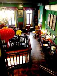 超有老上海復古法國味道的老店「伊樓咖啡館」