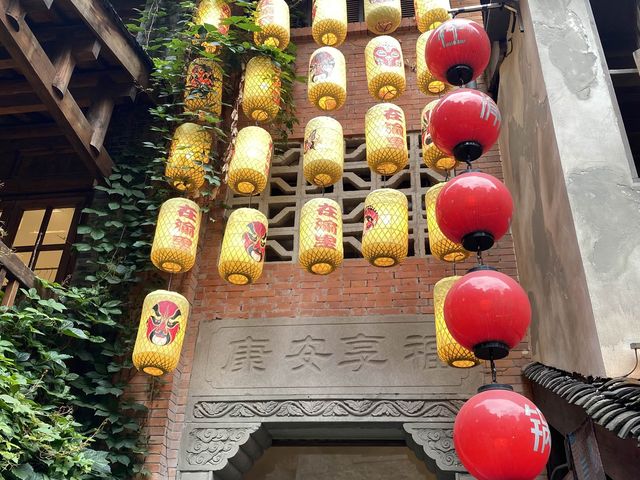 重慶十八梯集歷史文化及遺蹟於一身