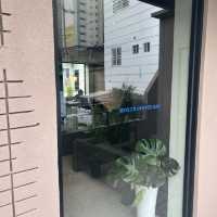 부산 전포 카페거리에서 맛있는 커피가 마시고 싶다면 ‘먼스커피바‘