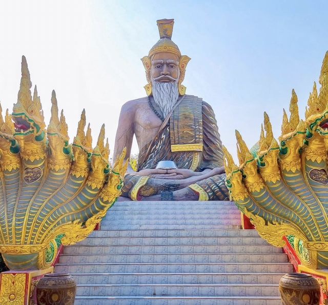 อุทยานพระฤาษี องค์ใหญ่ที่สุดในโลก