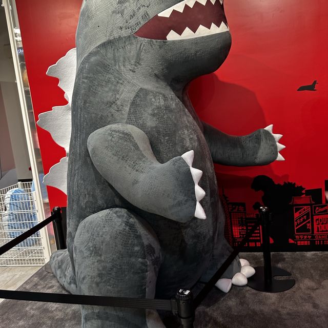 嘉義最大玩偶觀光工廠《KH TOY絨毛玩偶旗艦館》新開幕！！