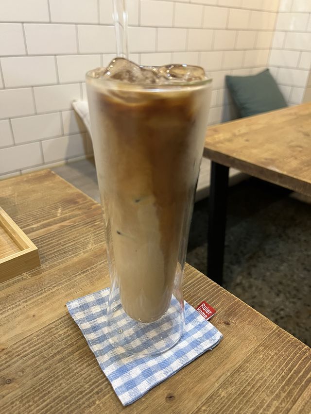 迪化街の路地に落ち着いたカレー&カフェserendipity 迪化街の路地に落ち着いたカレー&カフェserendipity