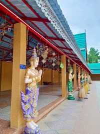 พระธาตุหลวงชุมแพ คู่เมืองชุมแพ