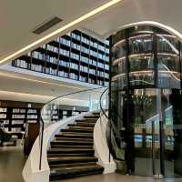 📚 位於光明文化藝術中心內既圖書館📖