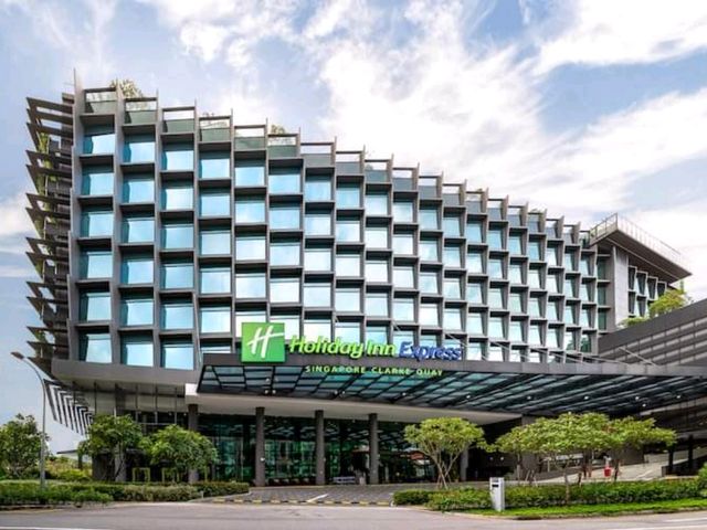 Holiday Inn Express Singapore Clarke Quay.