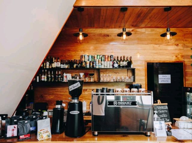 8c cafe