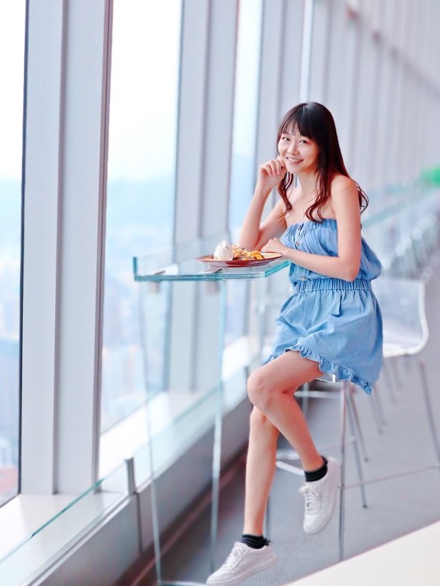 居高臨下的享受  你喜歡天空還是大海？ 