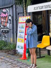 ละลานตา​ ภูเขา+ต้นไม้+ลำธาร